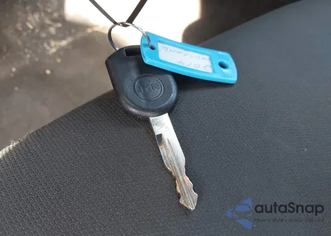 2014 Ford Mustang V6 from USA, damaged, VIN 1ZVBP8EM5E5256592